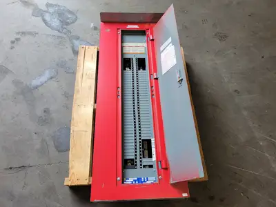 Used SQUARE D NQOD484L225CU Switchgears British Columbia CA | Lenmark #1435066