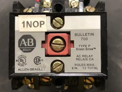 USED ALLEN-BRADLEY 700-P200A1