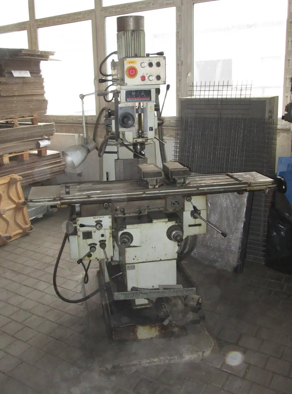USED 1990 TOS FNK 25 A