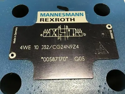 USED REXROTH 4WE10J32CG24N9Z4