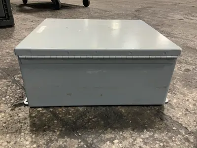 Used COOPER BLINE _UNKNOWN_ Electrical Panels Ohio US | HGR 24 #1463332