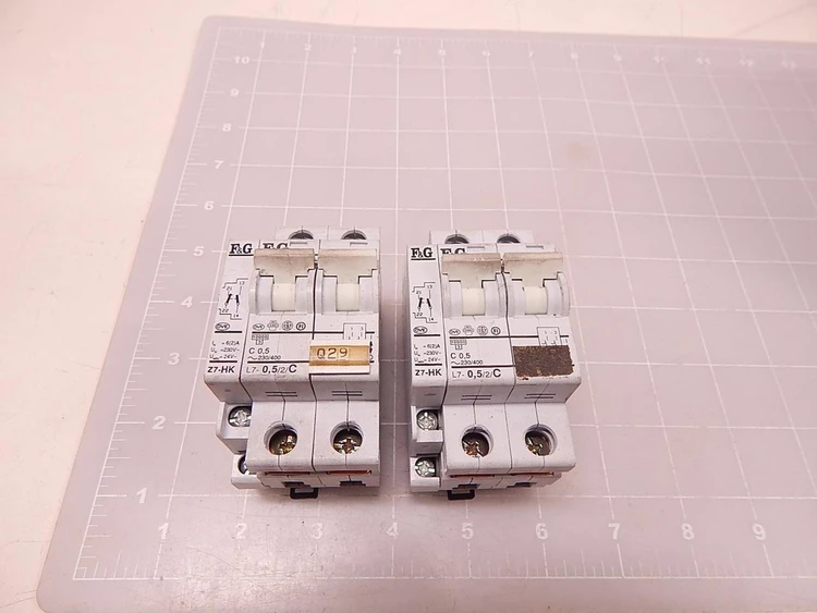 Used F&G _UNKNOWN_ Circuit Breakers Texas US | OCO Industrial #1673315