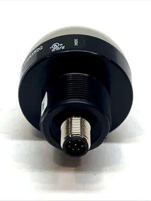 USED BANNER EZ-LIGHT TOUCH SENSOR 50MM MISSING NUT