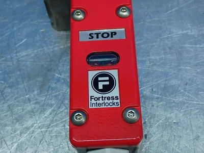 Used FORTRESS INTERLOCKS ATHSTOP024X003 Relays & Switches | HGR 24 #739175