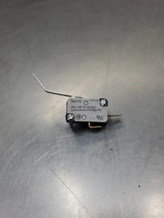 Used C&K TMO1376 Rocker Switch, 10A, ⅓HP, 125/250VAC Relays & Switches South Carolina US | Palmetto Automation #1160087