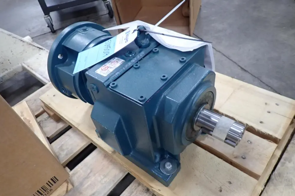 Dodge Quantis In-Line Helical Reducer Gearmotor