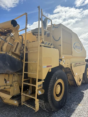 Used 2011 WEILER E2850 Asphalt Pavers California US | Mittry Construction #1363529