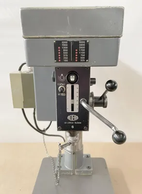 USED ACIERA 6