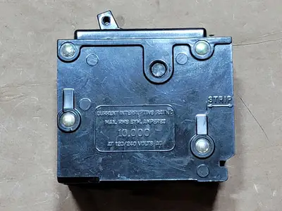 Used EATON BR215 Switchgears British Columbia CA | Lenmark #835666