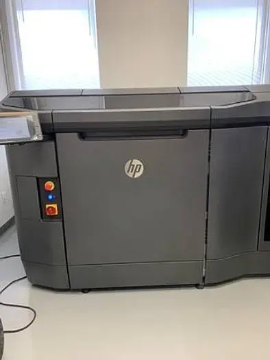 Used 2018 HP MJF 4200 3D Printers Ontario CA | UCY Industrial GmbH #385831