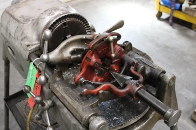 Ridgid Model 535 Pipe Threader, 1/8” – 2” Capacity