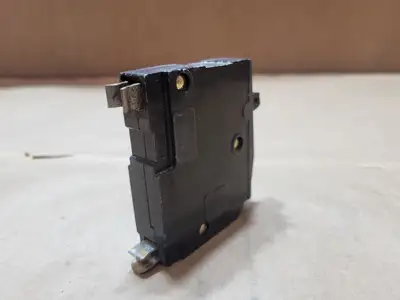 Used SQUARE D QO115 Switchgears British Columbia CA | Lenmark #1438643
