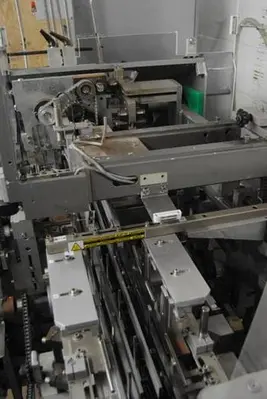 Uhlmann model C100 Cartoner with blister feed