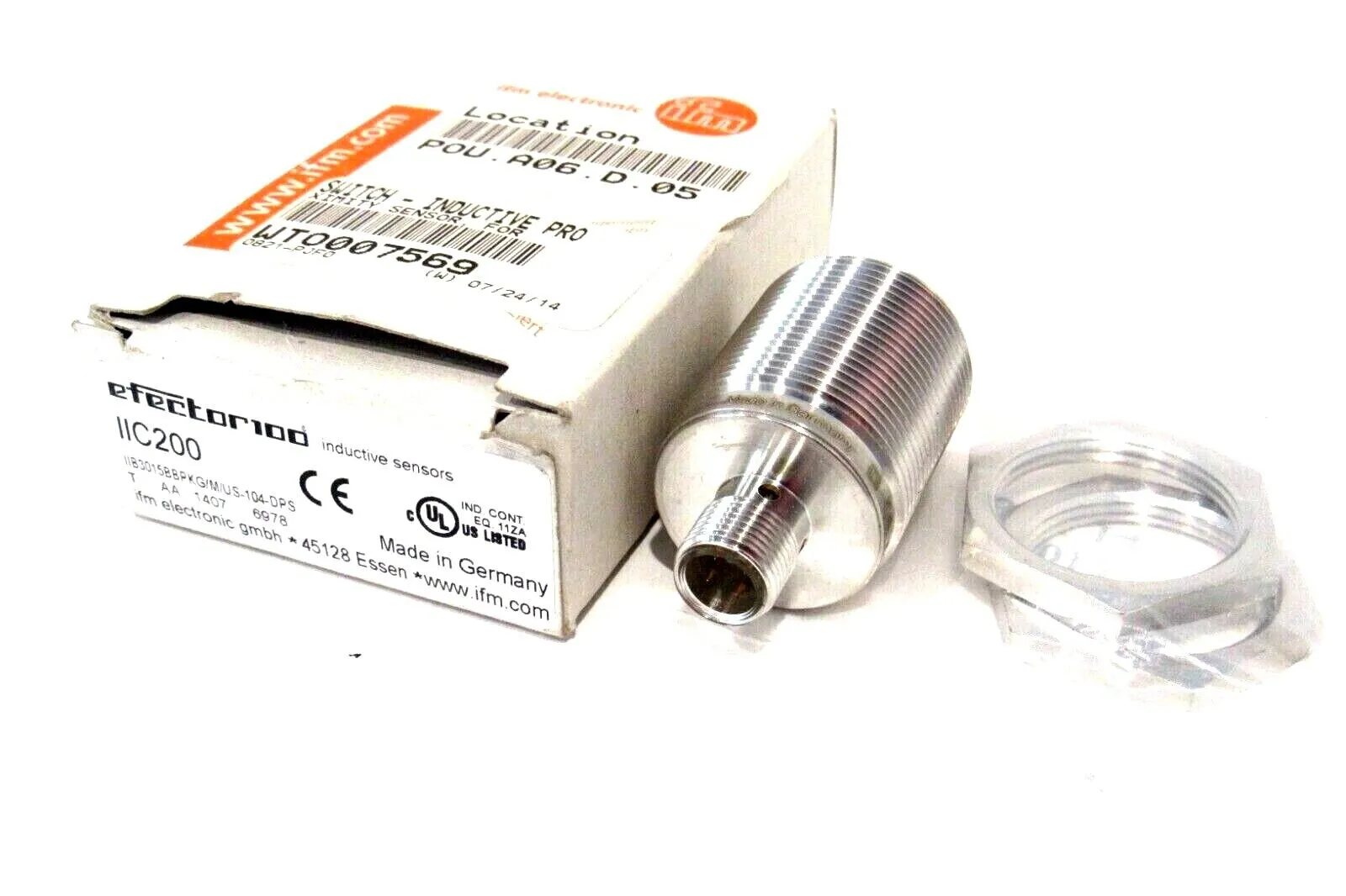 NEW EFECTOR IIB3015BBPKG/M/US-104-DPS SENSOR IIC200 IIB3015BBPKGMUS104DPS