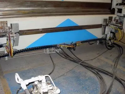 USED FAVRIN P3H 3000 X 3 MM CNC