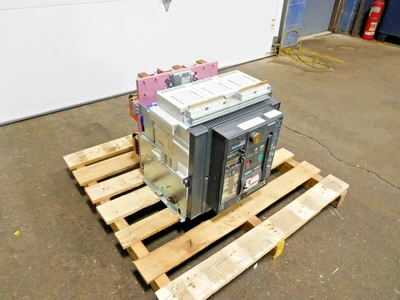 Used Siemens WLF2A316 Circuit Breakers Ohio US | Equipment Recovery Corp. #1331725