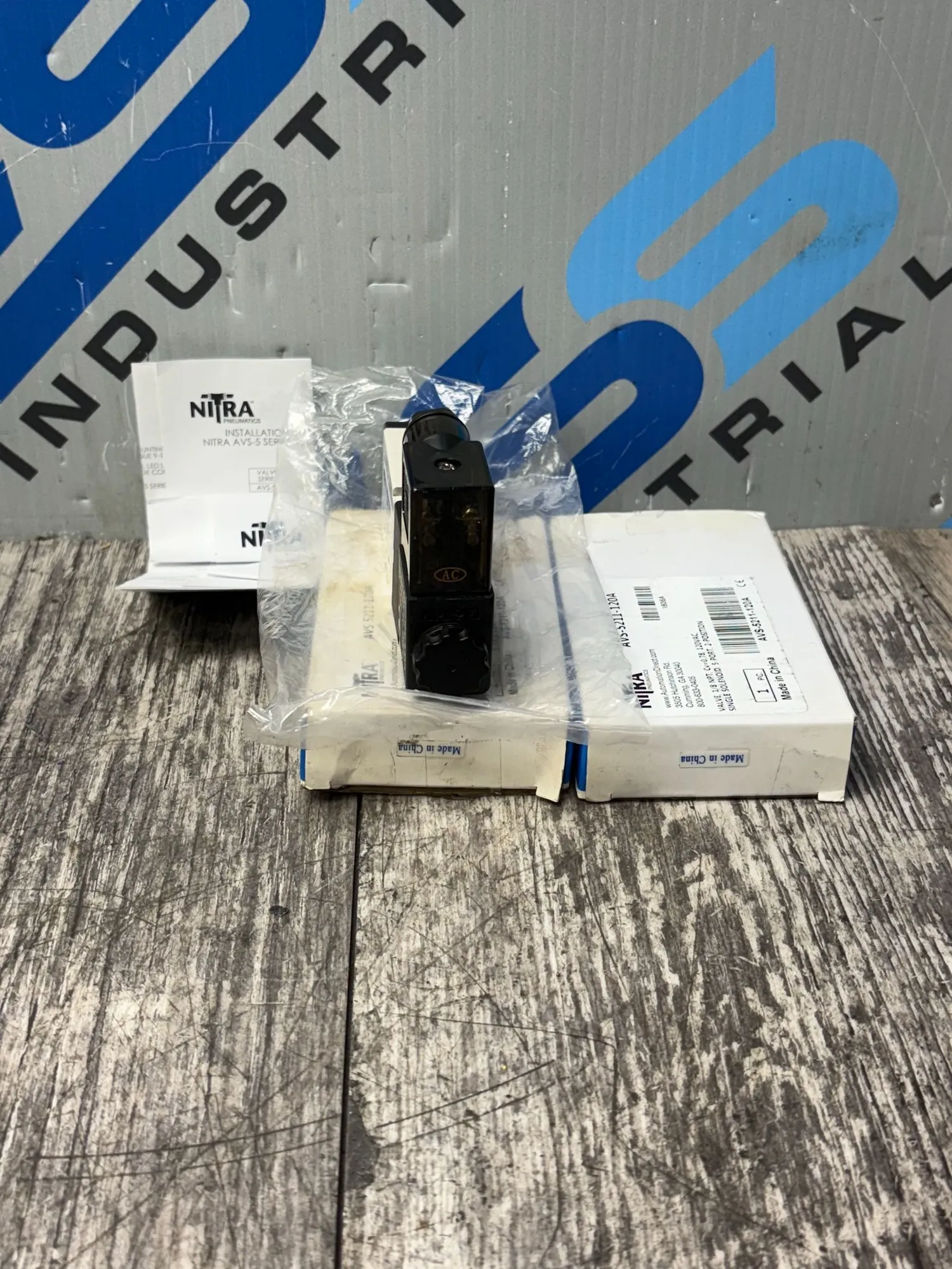 NEW AUTOMATION DIRECT AVS-5211-120A