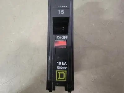USED SQUARE D QOB115