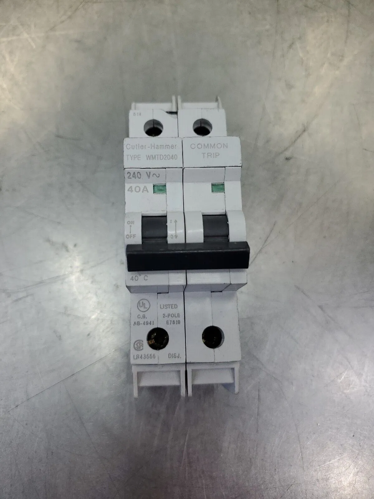Cutler Hammer WMTD2040 40A 2P 240V CIRCUIT BREAKER. 4G