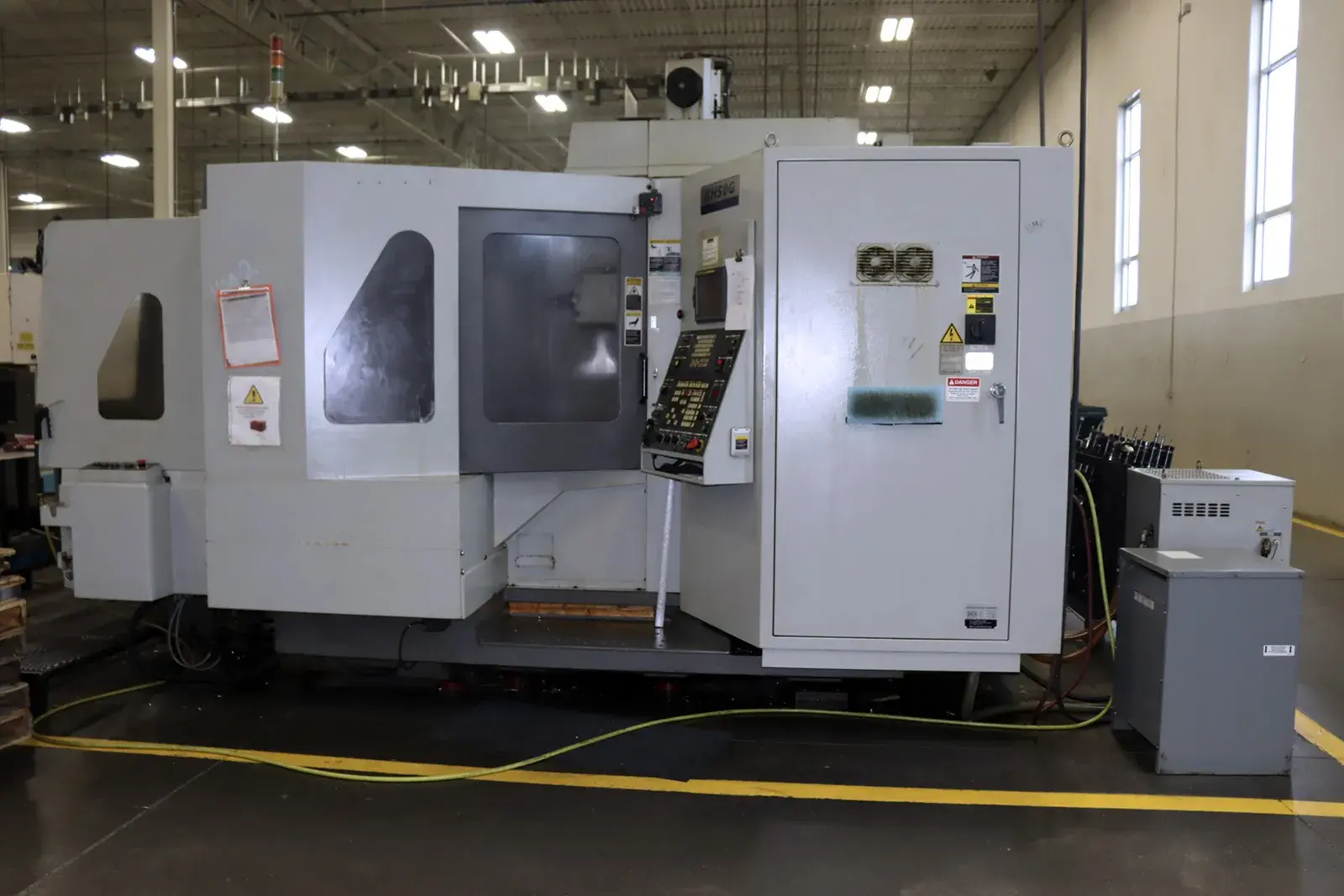 Used 2008 HYUNDAI KIA KH50G Horizontal Machining Centers Illinois US | Machinery Marketing International #779381