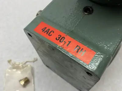 USED HYTROL RIGHT ANGLE SLIP-ON GEAR REDUCER 30:1 RATIO