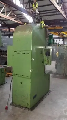 USED MAE 63 TON