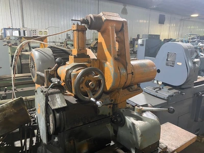 USED LANDIS 1R UNIVERSAL W/ ID