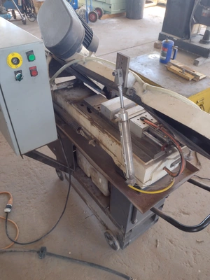 USED DAKE JOHNSON 712 BANDSAW