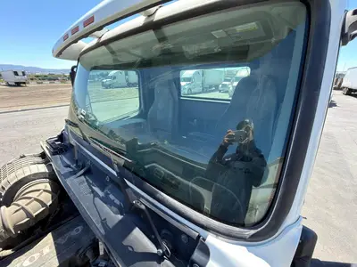 Used 2011 VOLVO VNL64T300 Conventional trucks California US | Ben Kaplan Equipment #1250886