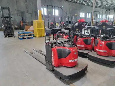 USED RAYMOND 8410