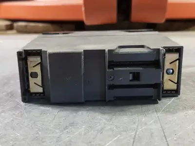 NEW SIEMENS 6ES7332-8TF00-0AB0