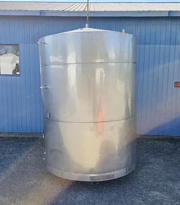 Used 3400 Gallon Tank, Stainless Steel