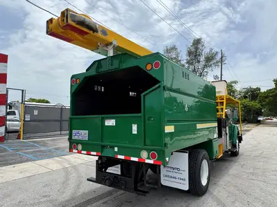 Used 2015 FORD F-750 Bucket (boom) trucks Florida US | Truck and Van Outlet #1509239