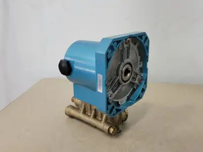 USED CAT PUMPS 4DX20EU