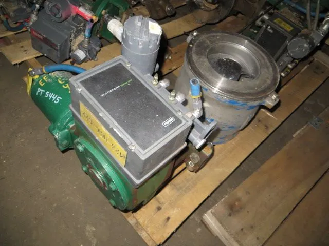 USED Fisher V200