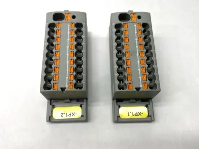 USED PHOENIX CONTACT DISTRIBUTION BLOCK PTFIX 4/18X1,5-NS35 GY LOT OF 2