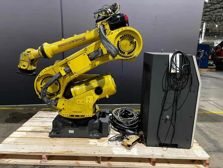 Used 2010 FANUC R-2000IB/165F + R-30IA Robots Michigan US | iGAM Industrial Marketplace #1420641