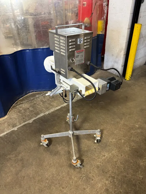 Used HOLLYMATIC 120 Bulker Patty Forming Machines Illinois US | M&M Equipment Corp. #1145717
