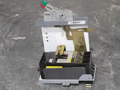 USED SQUARE D KA225-4MC6B