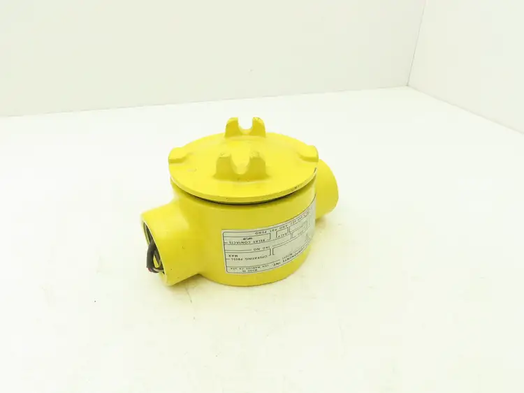 New | in-Stock FLUID COMPONENTS _UNKNOWN_ Relays & Switches | Arrow Industrial #560240