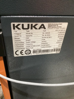 KUKA KR 20 R1810‑2/SEL CYBERTECH‑2 Robot w/ KR C4 Controller USED