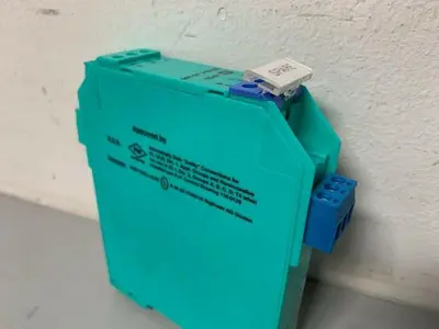USED PEPPERL+FUCHS KFD2-CR-EX1.30-300 K-SERIES TRANSFORMER ISOLATED REPEATER
