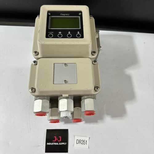 NEW Azbil mgg14c-mh4c-1B1N