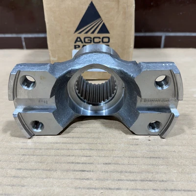 NEW AGCO AG707104
