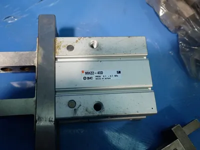 Pneumatic Cylinders