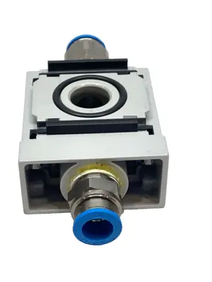 Used Festo Pneumatic Distributor Block, G1/2 4-Port 549337 Parts (Hydraulics and Pneumatics) Michigan US | Maverick Industrial Sales #1395126