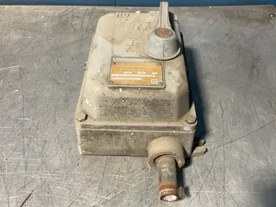 Used KILLARK XEDS30A Switchgears Ohio US | HGR 24 #1288748