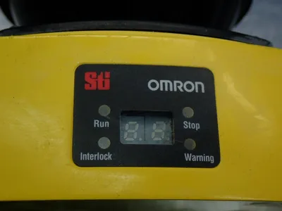 USED OMRON OS32CSP1