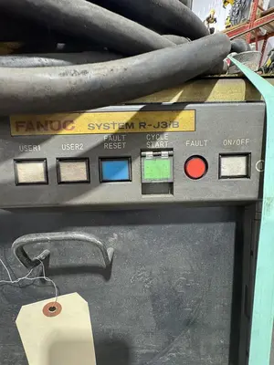 Used FANUC ARCMATE 100IB Robots Michigan US | Aucto #1332158