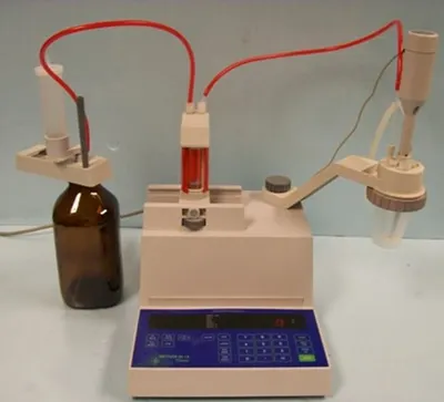 QTY. 1. METTLER TOLEDO DL12 TITRATOR INCLUDES STIR...